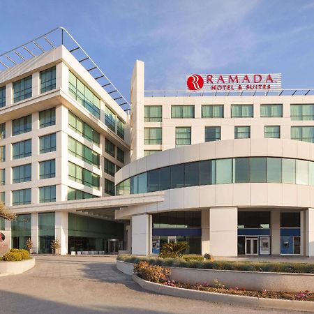 Ramada Hotel & Suites By Wyndham Izmir Kemalpasa מראה חיצוני תמונה