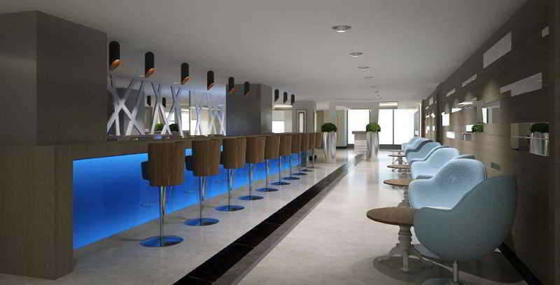 Ramada Hotel & Suites By Wyndham Izmir Kemalpasa מראה חיצוני תמונה